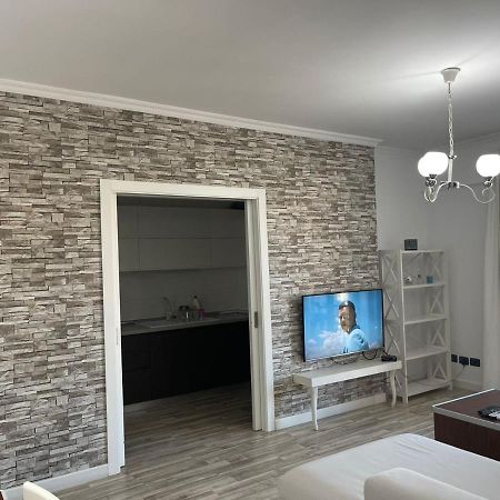 Tirana Center Apartment ภายนอก รูปภาพ