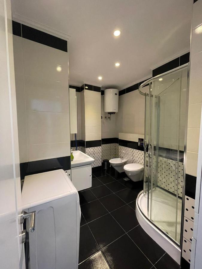Tirana Center Apartment ภายนอก รูปภาพ