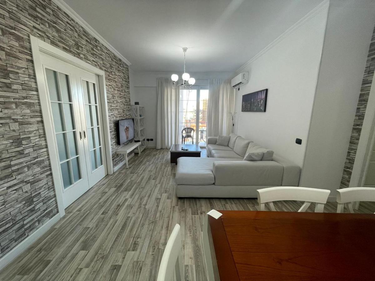 Tirana Center Apartment ภายนอก รูปภาพ