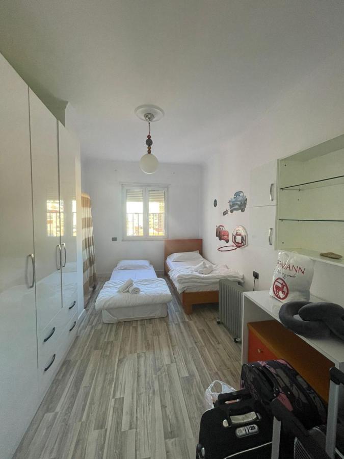 Tirana Center Apartment ภายนอก รูปภาพ